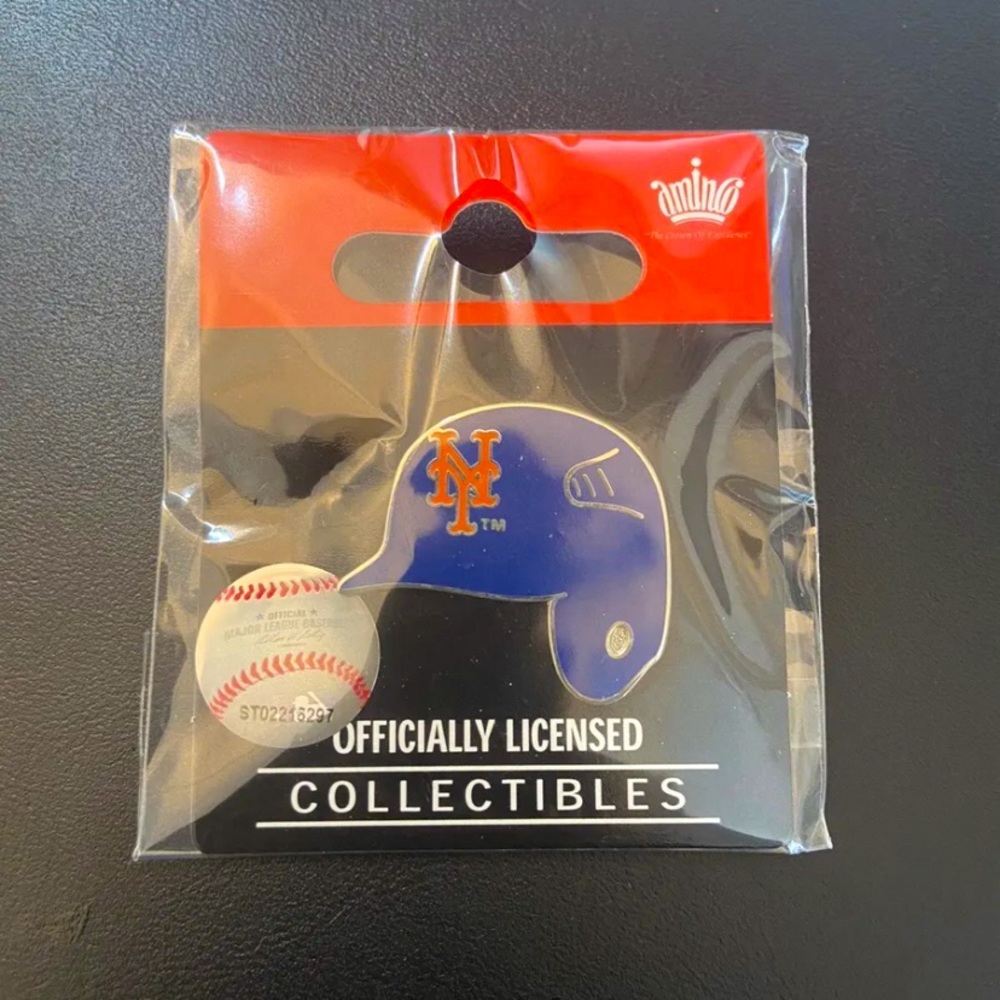 New York Mets - Collectable Helmet Logo Pin